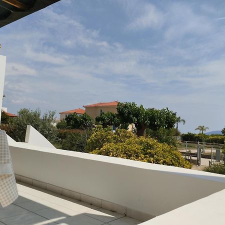 Calypso Two Bedroom Apartment Kandia Ngoại thất bức ảnh